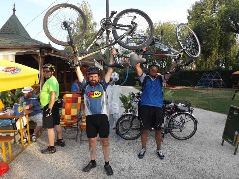 Cikkek képei: sob-2014-balatonboglar-253.jpg