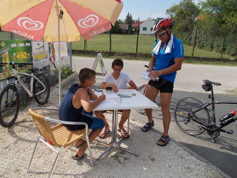 Cikkek képei: sob-2014-fettergyorgy-193.jpg Cikkek képei: sob-2014-fettergyorgy-193.jpg